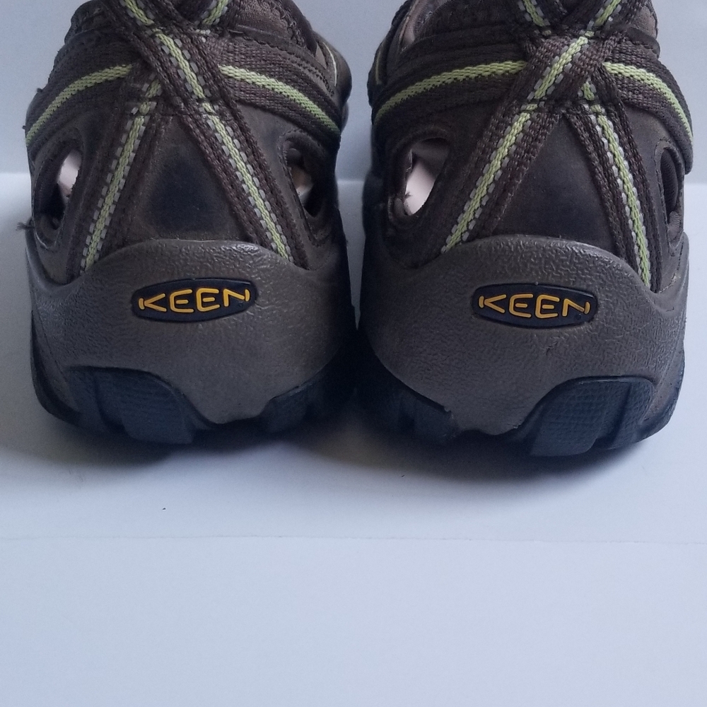 Keen leather closed heel & toe brown  sandals size 8.5 - Picture 7 of 9